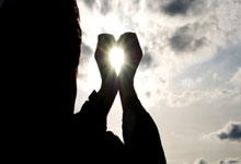 怎样网上退股票开户:配资公司哪家好-什么信号？基金大手笔买入这些金融股